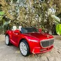Electric Car Painted Red - ელექტრო მანქანა კაუჩუკის საბურავებით