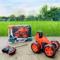 Remote Control Stunt Vehicle - სათამაშო მანქანა დისტანციური მართვით