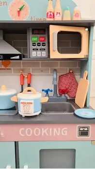 Toy Wooden Kitchen With Accessories - ხის სათამაშო სამზარეულო, 3 image