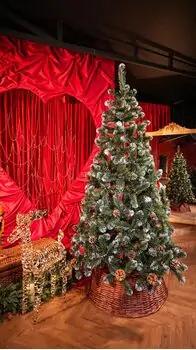 Lidia Green Christmas Tree With White Tips, Pine Cones And Berries PVC 220CM - ნაძვის ხე თეთრი ბოლოებით, გირჩით და კენკრით, 2 image