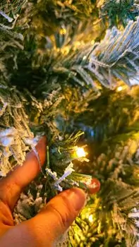 Christmas Tree With Lights 180 CM Snow-Covered საახალწლო ნაძვის ხე დათოვლილი ტოტებით და განათებით, 9 image