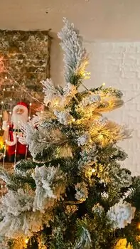 Christmas Tree With Lights 210 CM Snow-Covered საახალწლო ნაძვის ხე დათოვლილი ტოტებით და განათებით, 2 image