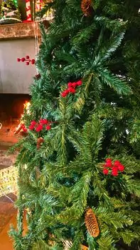 Christmas Tree 240 CM With Pine Cones And Berries - საახალწლო ნაძვის ხე გირჩით და კენკრით, 4 image