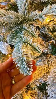 Christmas Tree With Lights 240 CM PE + PVC Snow-Covered - ნაძვის ხე, დათოვლილი, შერეული სილიკონის წიწვებით და განათებით, 8 image