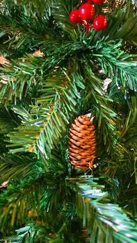 Christmas Tree 180 CM With Pine Cones And Berries - საახალწლო ნაძვის ხე გირჩით და კენკრით, 6 image