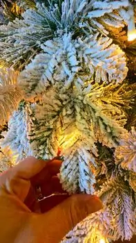 Christmas Tree With Lights 210 CM PE + PVC Snow-Covered - ნაძვის ხე, დათოვლილი, შერეული სილიკონის წიწვებით და განათებით, 7 image