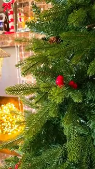 Christmas Tree  210 CM With Pine Cones And Berries PE + PVC ნაძვის ხე შერეული სილიკონის წიწვებით, გირჩით და კენკრით, 9 image