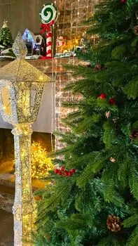 Christmas Tree  210 CM With Pine Cones And Berries PE + PVC ნაძვის ხე შერეული სილიკონის წიწვებით, გირჩით და კენკრით, 3 image
