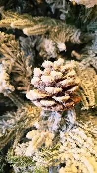 Christmas Tree 180 CM With Pine Cones And Snow-Covered დათოვლილი ნაძვის ხე შერეული სილიკონის ტოტებით და გირჩით, 8 image