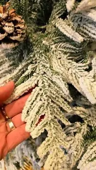 Christmas Tree 180 CM With Pine Cones And Snow-Covered დათოვლილი ნაძვის ხე შერეული სილიკონის ტოტებით და გირჩით, 5 image
