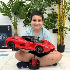 Remote Control Car დისტანციურად მართვადი სათამაშო მანქანა
