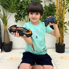 Remote Control Car დისტანციურად მართვადი სათამაშო მანქანა
