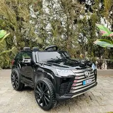 Electric Jeep Lexus Painted Black - ელექტრო მანქანა კაუჩუკის საბურავებით