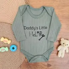 Daddy's Little Helper Bodysuit - ჩვილის ბოდე