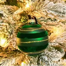 Green Ball With Velvet Hanging Decoration - ნაძვის ხის სათამაშო