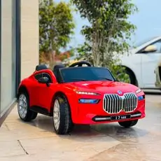 BMW Electric Car Red - ელექტრო მანქანა