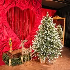 Christmas Tree With Lights 180 CM PE+PVC საახალწლო ნაძვის ხე, შერეული სილიკონის წიწვებით და განათებით