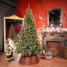 Winterwood Christmas Tree 210 CM With Pine Cones And Berries - ნაძვის ხე დათოვლილი ბოლოებით, გირჩით და კენკრით