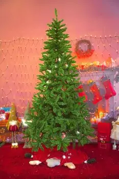 Christmas Tree საახალწლო ნაძვის ხე 240 სმ