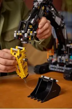 Lego Technic 42215 Volvo EC500 Hybrid Excavator, 8 image