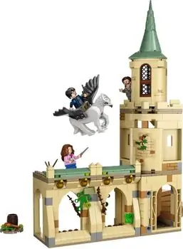 LEGO Harry Potter 76401 Hogwarts™ Courtyard: Sirius’s Rescue, 3 image