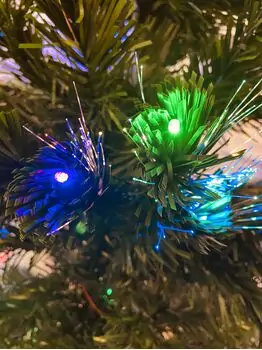 Christmas Tree With Lights And Star საახალწლო ნაძვის ხე ფერადი განათებით და ვარსკვლავით 180 სმ (OT739), 3 image