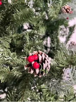 Christmas Tree With Pine Cones And Berries საახალწლო ნაძვის ხე შერეული სილიკონის წიწვებით გირჩით და კენკრით 210 სმ (OT028), 3 image