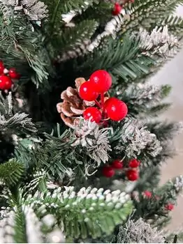 Christmas Tree With Pine Cones And Berries საახალწლო ნაძვის ხე შერეული სილიკონის წიწვებით, გირჩით და კენკრით 180 სმ (OT001), 11 image