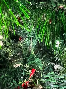 Christmas Tree With Pine Cones And Berries 180 CM ნაძვის ხე დათოვლილი ბოლოებით გირჩით და კენკრით (OT024), 13 image