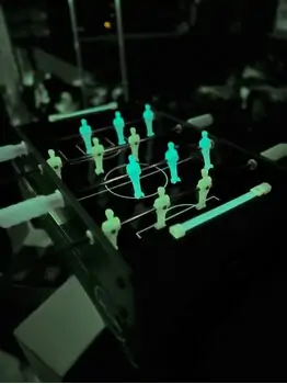Tabletop football Kicker glows in the dark სათამაშო მაგიდის ფეხბურთი, 3 image