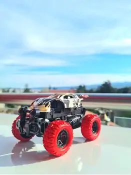 Off Road Mini Red Car 690-101 ტრანსფორმერი სათამაშო მანქანა
