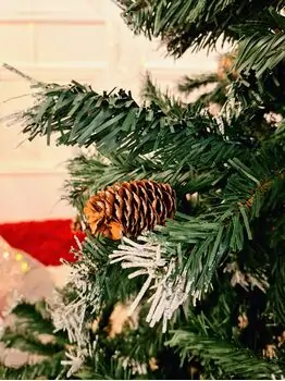 Christmas Tree With Pine Cones And Snow-Covered Branches საახალწლო ნაძვის ხე გირჩით და დათოვლილი ბოლოებით 210 სმ (OT011), 4 image