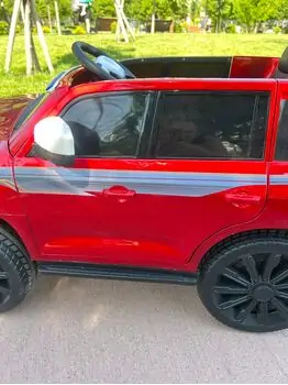 Toyota Electric Car Painting Red - ელექტრო მანქანა კაუჩუკის საბურავებით, 7 image