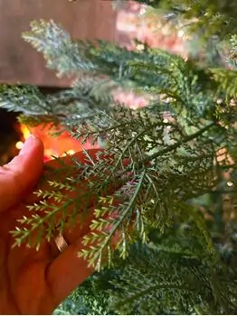 Christmas Tree 180 CM With Simulated Stump Pot PE - ნაძვის ხე ხის მორის ვიზუალის ქოთნით, 100% სილიკონი, 6 image