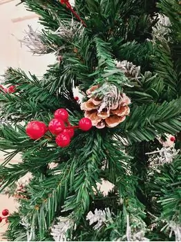Christmas Tree With Snow-Covered Branches, Pine Cones And Berries 210 CM - ნაძვის ხე დათოვლილი ბოლოებით, გირჩით და კენკრით, 5 image