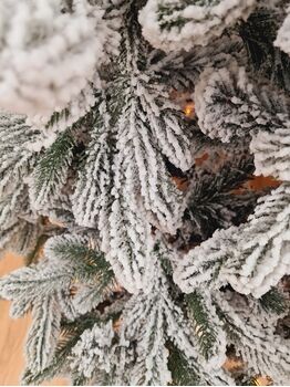 Global Snow-Covered Christmas Tree PVC+PE 180 CM დათოვლილი ნაძვის ხე შერეული სილიკონის წიწვებით, 4 image