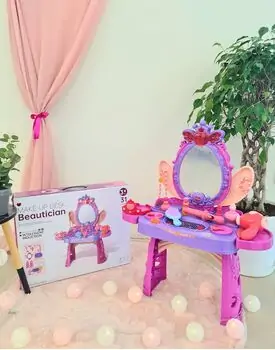 MAKE-UP DESK BEAUTICIAN - საბავშვო ტრილიაჟი