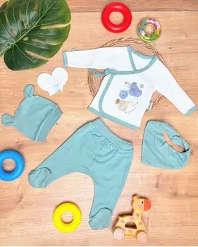 Newborn Baby 5 In 1 Set Friends Green ახალშობილის ტანსაცმლის ნაკრები