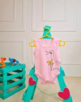 Bebio Bodysuit Hungry Dino Pink - ჩვილის ბოდე