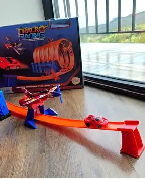 Racing Track  With Pull Back Car - სათამაშო ტრასა, 5 image