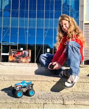 Mini Monster Truck Pull Red - დისტანციურად მართვადი მანქანა, 2 image