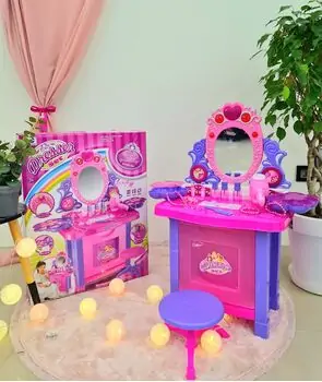 Dressing Table Set with loads of accesories 008-60 საბავშვო ტრილიაჟი