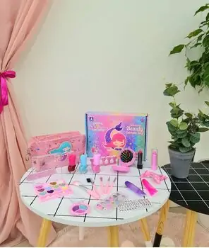 GLAMOUR BEAUTY COSMETIC BAG MERMAID SQUAD 2005J სათამაშო კოსმეტიკის ნაკრები