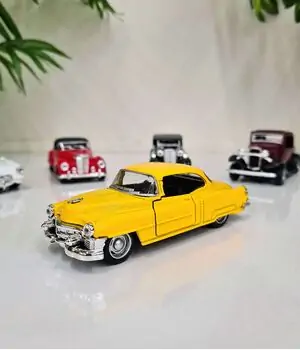 Mini Collectible Car - სათამაშო მანქანა