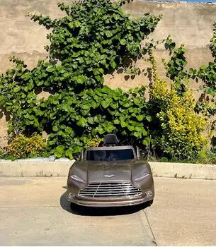 Aston Martin Champagne - ელექტრო მანქანა ტყავის სავარძლით, 2 image