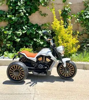 Vintage Moto White - ელექტრო მოტოციკლი ტყავის სავარძლით, 4 image