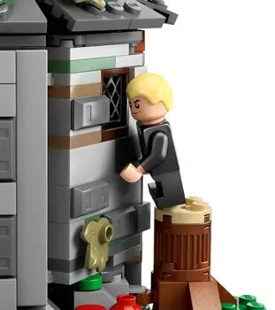 Lego Harry Potter 76428 Hagrid's Hut: An Unexpected Visit, 7 image