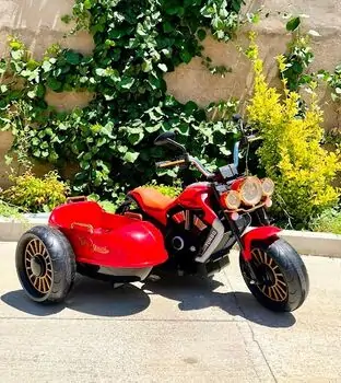 Retro Moto Red - ელექტრო მანქანა ტყავის სავარძლით