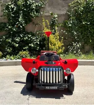 Vintage Electric Car Red  - ელექტრო მანქანა კაუჩუკის საბურავებით და ტყავის სავარძლით, 2 image