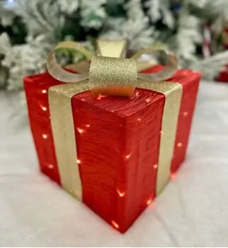 Medium Gift Box With Lights -  საახალწლო სასაჩუქრე ყუთი განათებით
